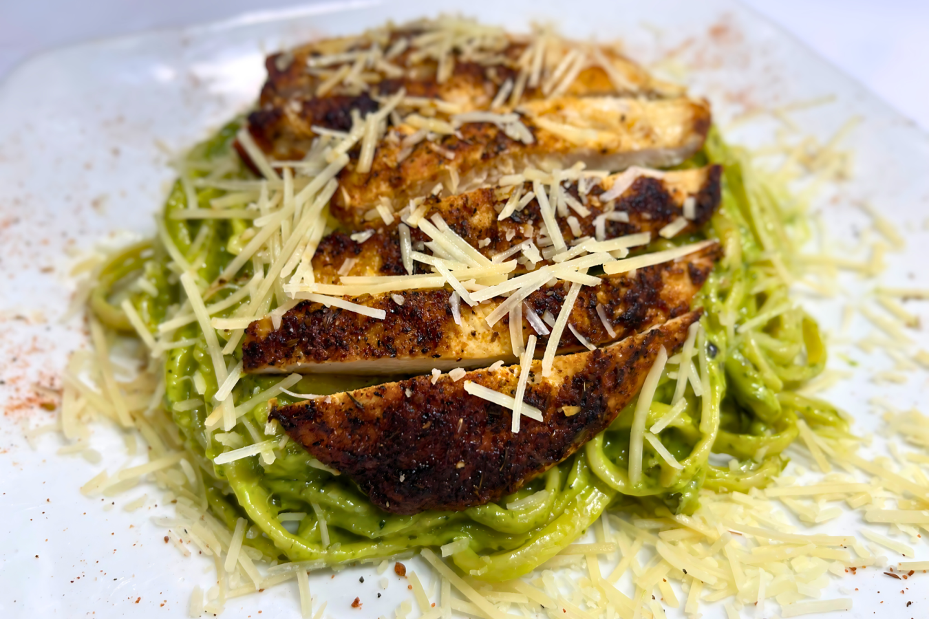 Spinach Basil Pesto With Blackened Chicken